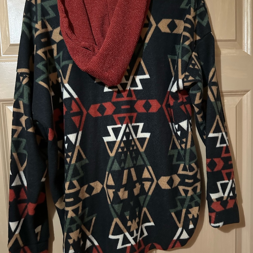 Geometric Pattern Hooded Cardigan - Picture 4 of 4
